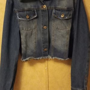 Retro Jean Jacket Frayed bottom
